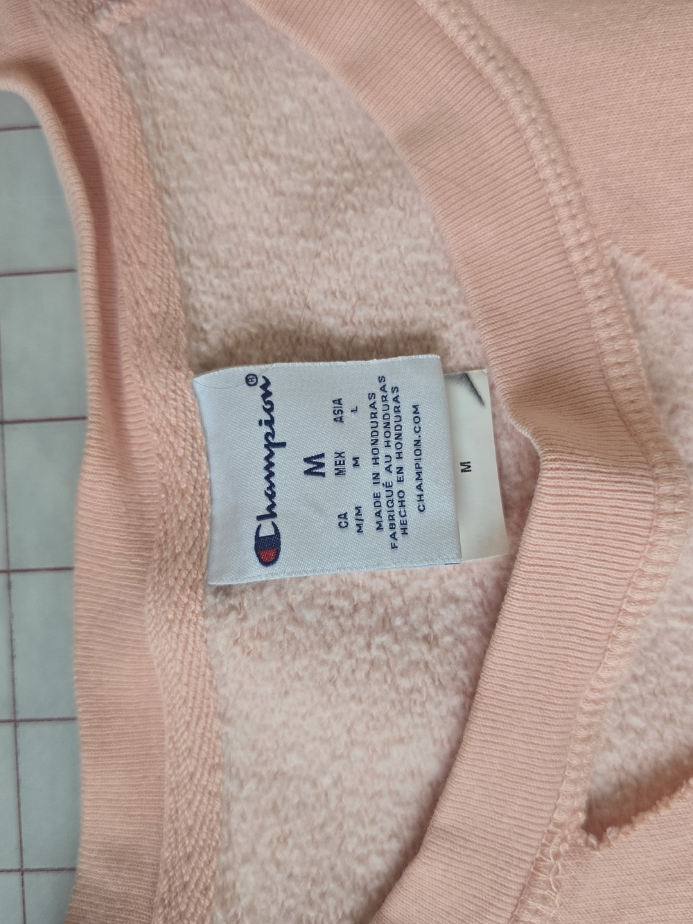 Champion Women's Pink Crewneck Sweatshirt